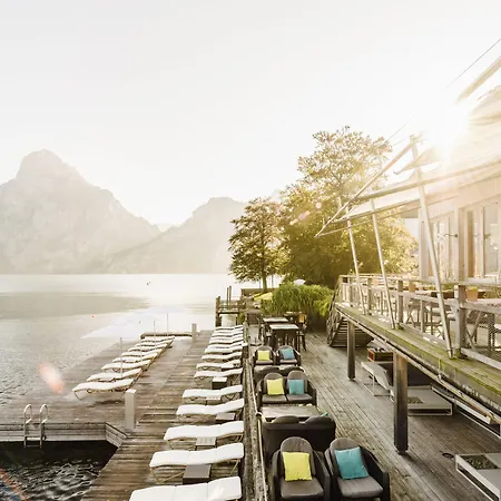 Traunsee Hotel 4*