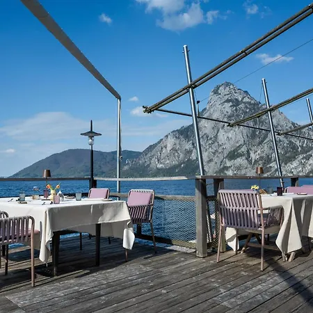 Traunsee فندق 4*